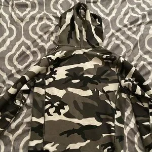 Supreme | Shirts | Supreme Camo Box Logo Hoodie | Poshmark